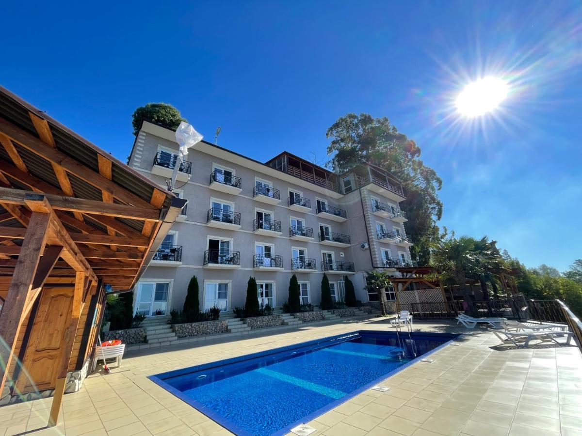 Astan Hotel Gagra Exterior foto