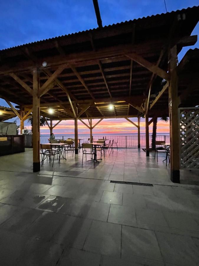 Astan Hotel Gagra Exterior foto