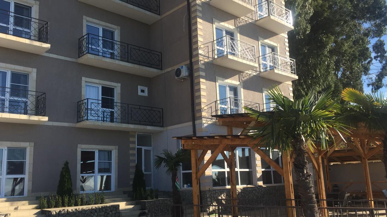 Astan Hotel Gagra Exterior foto